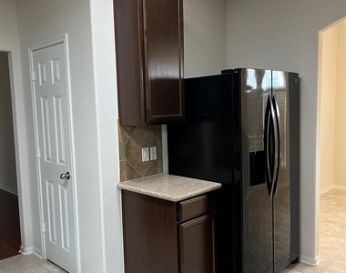 14834 Waverly Hill Lane - Photo Thumbnail 7