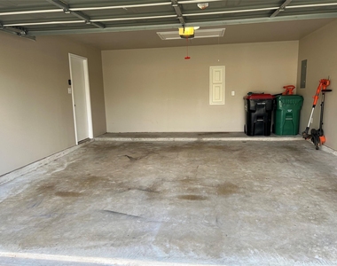 14834 Waverly Hill Lane - Photo Thumbnail 3