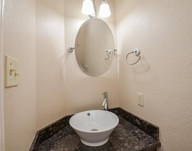 3702 Lauderwood Lane - Photo Thumbnail 11