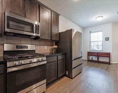 10423 Rochester Hills Lane - Photo Thumbnail 13
