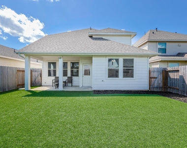 10423 Rochester Hills Lane - Photo Thumbnail 30