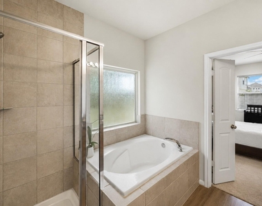 10423 Rochester Hills Lane - Photo Thumbnail 19