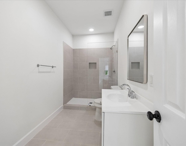 7702 Sealey Street - Photo Thumbnail 21