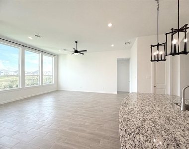 31207 Firefly Meadow Circle - Photo Thumbnail 13