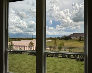 31207 Firefly Meadow Circle - Photo Thumbnail 18