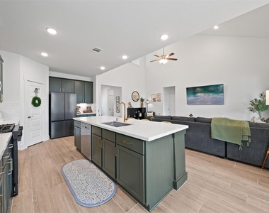21307 Fresno Brook Circle - Photo Thumbnail 14