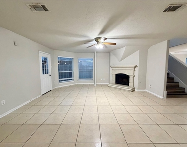 6827 Autumn Thistle Drive - Photo Thumbnail 1