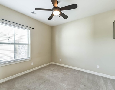 11115 Olympia Drive - Photo Thumbnail 27