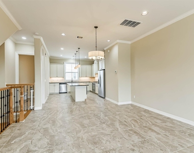 11115 Olympia Drive - Photo Thumbnail 13