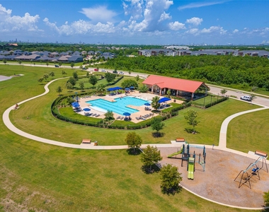 288 Kara Mist Court - Photo Thumbnail 43