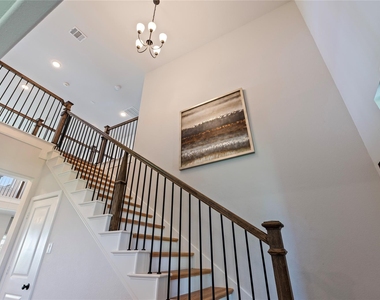 288 Kara Mist Court - Photo Thumbnail 20