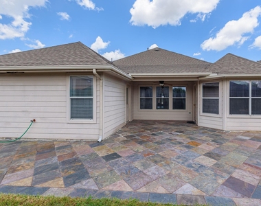 21011 Narrow Gate Drive - Photo Thumbnail 20