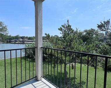 18519 Egret Bay Boulevard - Photo Thumbnail 23