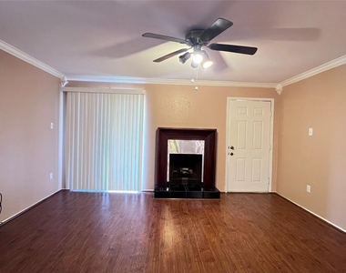 18519 Egret Bay Boulevard - Photo Thumbnail 8