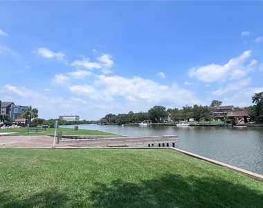 18519 Egret Bay Boulevard - Photo Thumbnail 31
