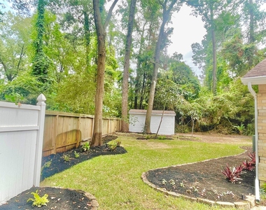 3126 Village Woods Drive - Photo Thumbnail 22