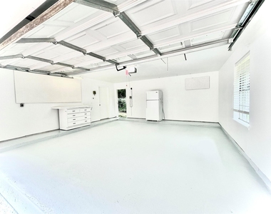 3126 Village Woods Drive - Photo Thumbnail 24