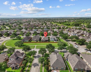 2875 Torano Circle - Photo Thumbnail 26
