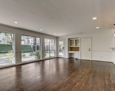 2911 University Boulevard - Photo Thumbnail 6