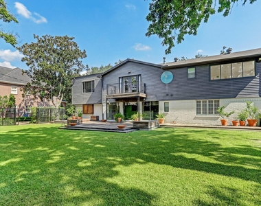 2911 University Boulevard - Photo Thumbnail 2