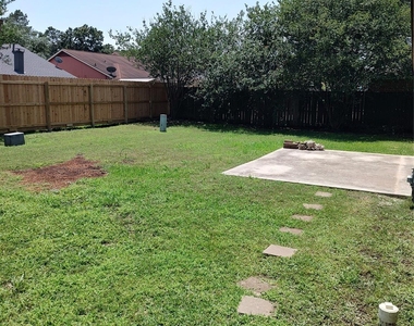 7514 Fuchsia Lane - Photo Thumbnail 18