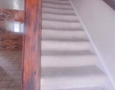 4011 Ne Alshire Drive - Photo Thumbnail 23