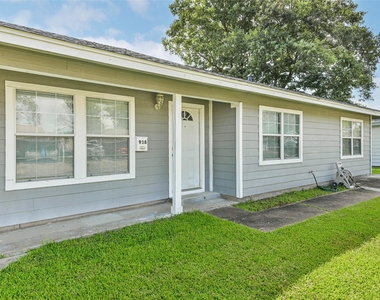 938 Vivian Avenue - Photo Thumbnail 2