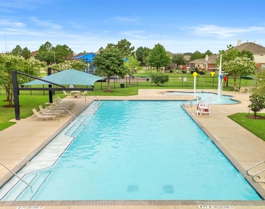 22611 Bellwick Ridge Lane - Photo Thumbnail 45