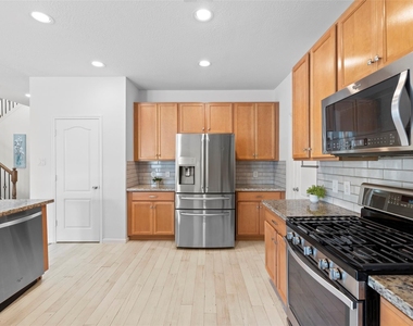 22611 Bellwick Ridge Lane - Photo Thumbnail 11