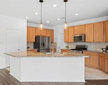 22611 Bellwick Ridge Lane - Photo Thumbnail 10