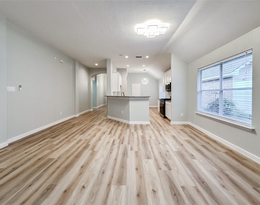 27 Auburn Path Drive - Photo Thumbnail 21