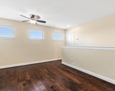 328 Country Crossing Circle - Photo Thumbnail 20