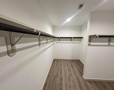 1719 Maclane Court - Photo Thumbnail 15