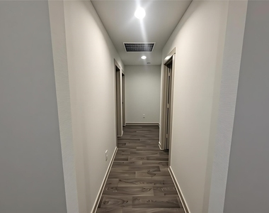 1719 Maclane Court - Photo Thumbnail 18