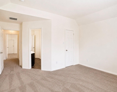3303 Belmont River Lane - Photo Thumbnail 38