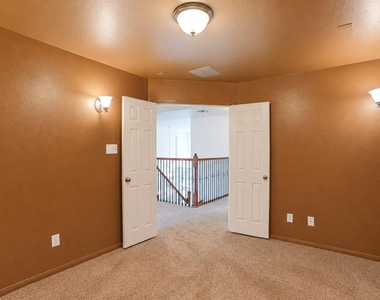 3303 Belmont River Lane - Photo Thumbnail 34