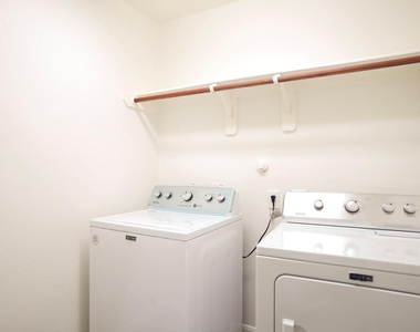3303 Belmont River Lane - Photo Thumbnail 29