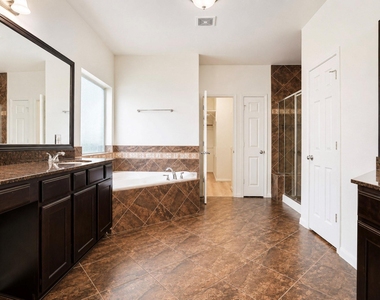3303 Belmont River Lane - Photo Thumbnail 19