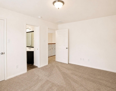 3303 Belmont River Lane - Photo Thumbnail 31