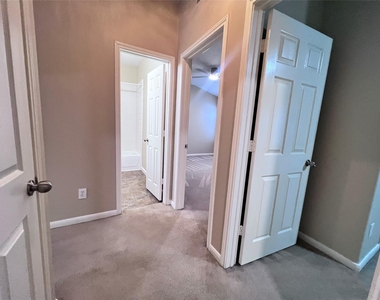 11750 Pinemeade Lane - Photo Thumbnail 18