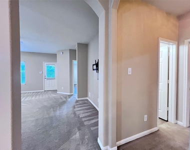 11750 Pinemeade Lane - Photo Thumbnail 17