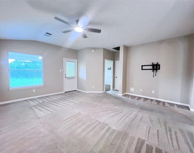 11750 Pinemeade Lane - Photo Thumbnail 24
