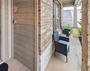 1328 Ventura Creek Drive - Photo Thumbnail 30