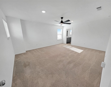 1328 Ventura Creek Drive - Photo Thumbnail 19