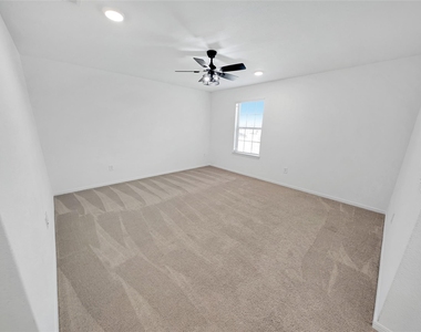 1328 Ventura Creek Drive - Photo Thumbnail 18