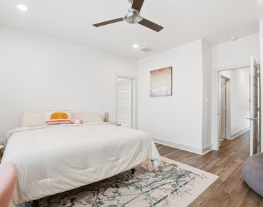 4408 Santorini Lane - Photo Thumbnail 14