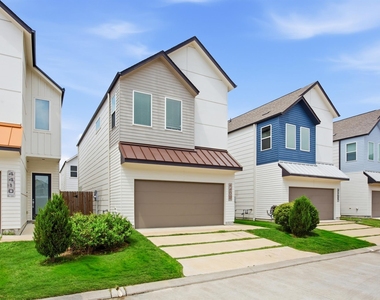 4408 Santorini Lane - Photo Thumbnail 1