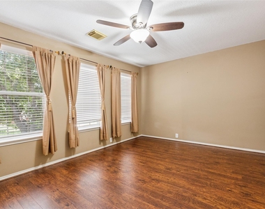 10306 Logan Bridge Lane - Photo Thumbnail 21