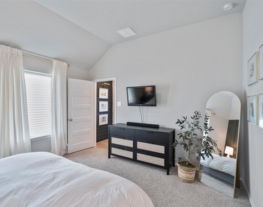 26514 Polaris Rise Lane - Photo Thumbnail 16
