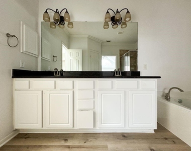 73 E Montfair Boulevard - Photo Thumbnail 26